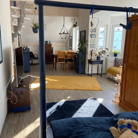 Homestay szállás Blaue Haus - Ein Sommertraum Und Ein Wintermaerchen Weiler-Simmerberg