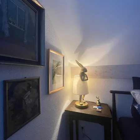 Blaue Haus - Ein Sommertraum Und Ein Wintermaerchen *
