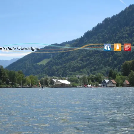 Blaue Haus - Ein Sommertraum Und Ein Wintermaerchen Homestay szállás Weiler-Simmerberg