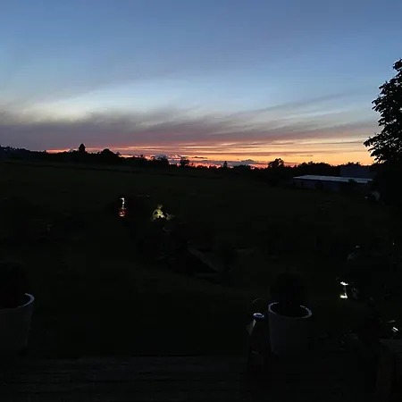 Homestay szállás Blaue Haus - Ein Sommertraum Und Ein Wintermaerchen *