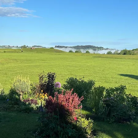 Homestay szállás Blaue Haus - Ein Sommertraum Und Ein Wintermaerchen *